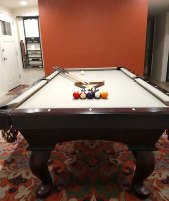 Connelly 7-Foot Pool Table - Top Quality(SOLD)